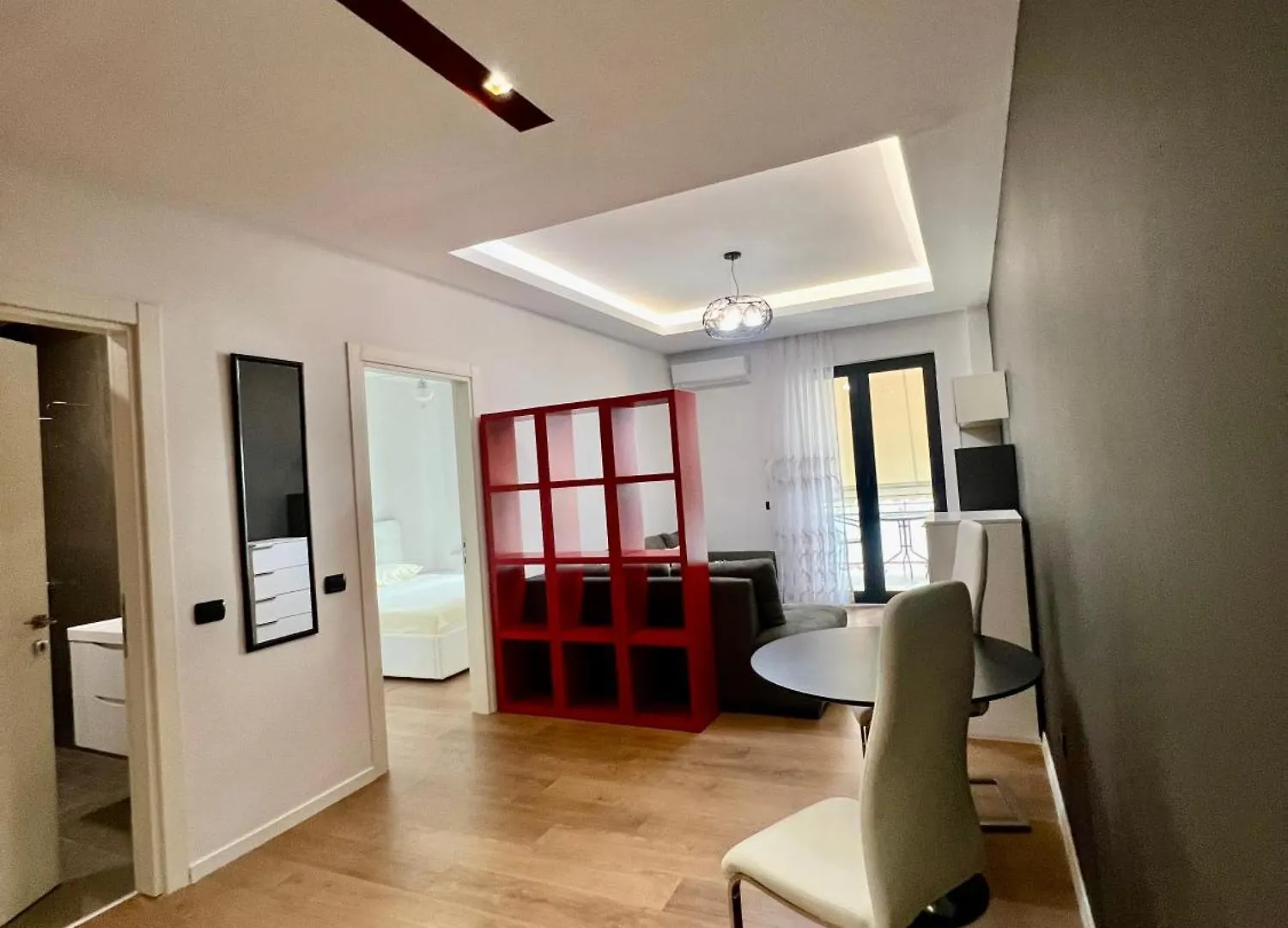 Διαμέρισμα Downtown Grand Comfort Τίρανα