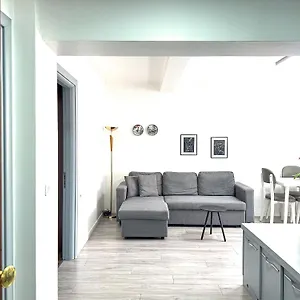 Apartamento Center 2br, Tirana